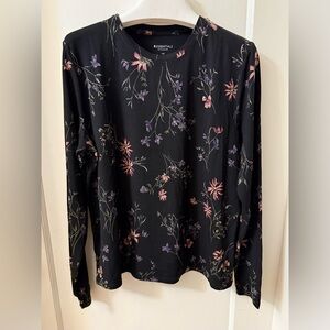 NWT BLACK LONG SLEEVE TOP WITH FLORAL PATTERN